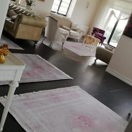 Roses Ultra Lux King House * Istanbul